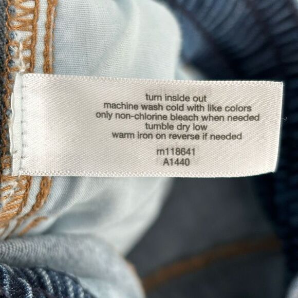 Lane Bryant Wide Leg Distressed Elastic Waist Pullon Jeans Size 18 - Picture 10 of 10